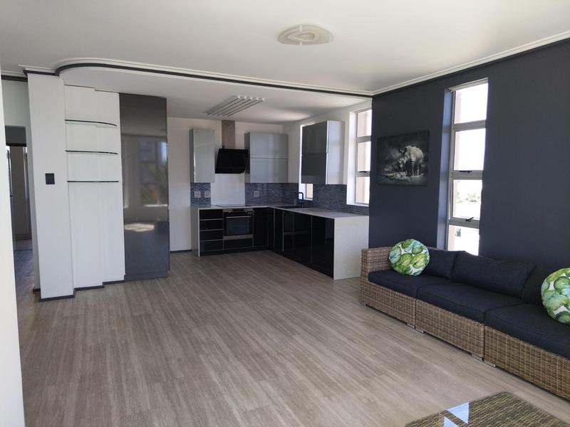 2 Bedroom Property for Sale in Summerstrand Eastern Cape